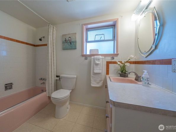 16009 81st Place NE, Kenmore WA 98028