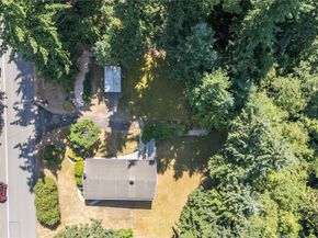 16009 81st Place NE, Kenmore WA 98028