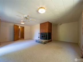 16009 81st Place NE, Kenmore WA 98028