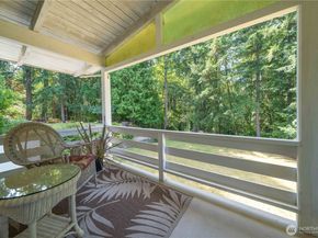 16009 81st Place NE, Kenmore WA 98028