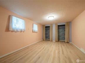 16009 81st Place NE, Kenmore WA 98028