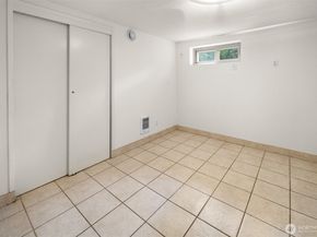 6638 Corson Avenue S, Seattle WA 98108