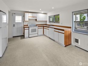 6638 Corson Avenue S, Seattle WA 98108