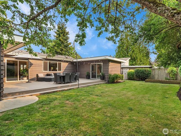 1413 100th Avenue NE, Bellevue WA 98004