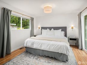 1413 100th Avenue NE, Bellevue WA 98004