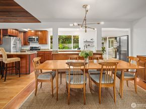1413 100th Avenue NE, Bellevue WA 98004