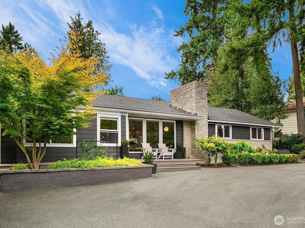 1413 100th Avenue NE, Bellevue WA 98004