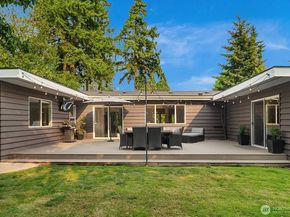 1413 100th Avenue NE, Bellevue WA 98004