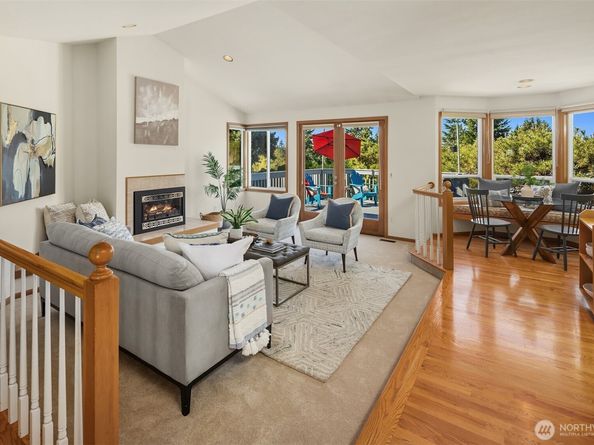 14933 73rd Avenue NE, Kenmore WA 98028