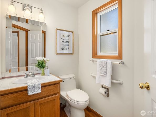 14933 73rd Avenue NE, Kenmore WA 98028