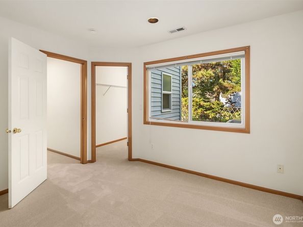 14933 73rd Avenue NE, Kenmore WA 98028