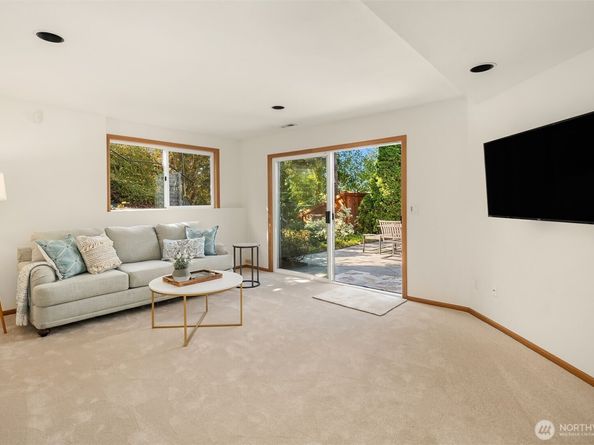 14933 73rd Avenue NE, Kenmore WA 98028