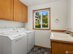 14933 73rd Avenue NE, Kenmore WA 98028