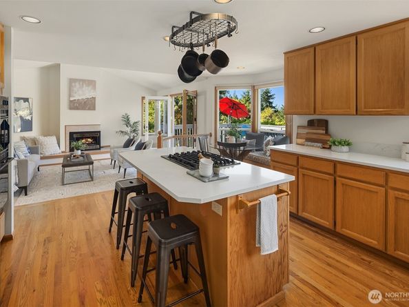 14933 73rd Avenue NE, Kenmore WA 98028