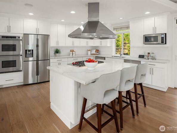 2246 81st Avenue SE, Mercer Island WA 98040