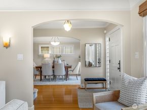 1015 5th Avenue W, Seattle WA 98119