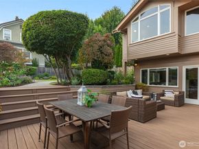 1015 5th Avenue W, Seattle WA 98119