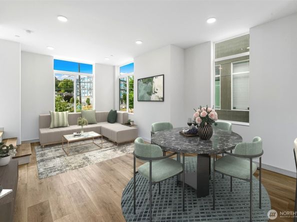 7558 43rd Avenue S, Seattle WA 98118