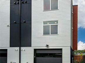 7558 43rd Avenue S, Seattle WA 98118
