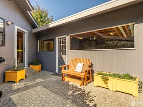 1514 9th Avenue N, Edmonds WA 98020