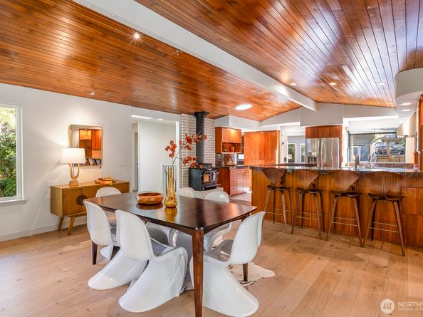 1514 9th Avenue N, Edmonds WA 98020