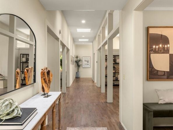 6920 94th Avenue SE, Mercer Island WA 98040