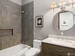 6920 94th Avenue SE, Mercer Island WA 98040
