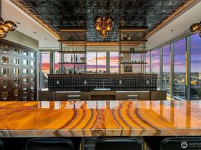 800 Columbia Street 1801, Seattle WA 98104