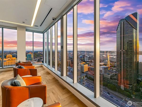 800 Columbia Street 1801, Seattle WA 98104
