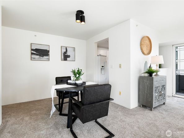 1415 2nd Avenue 1607, Seattle WA 98101