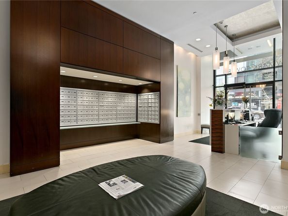 1415 2nd Avenue 1607, Seattle WA 98101