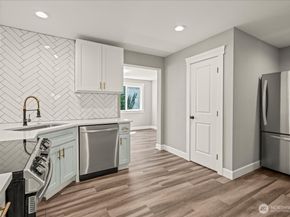 821 15th Street, Bremerton WA 98337