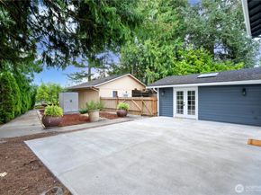 16942 150th Avenue SE, Renton WA 98058