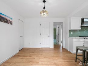 16942 150th Avenue SE, Renton WA 98058