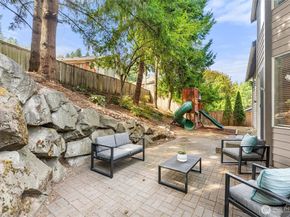 909 Pike St NW, Auburn WA 98001