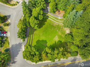 909 Pike St NW, Auburn WA 98001
