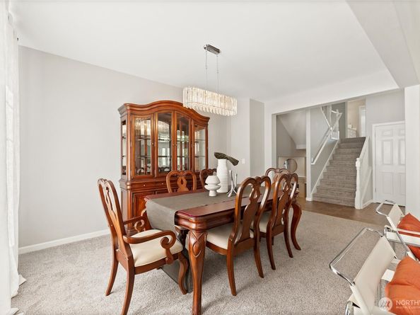 909 Pike St NW, Auburn WA 98001
