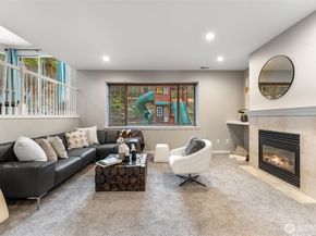 909 Pike St NW, Auburn WA 98001