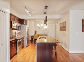 699 John Street 513, Seattle WA 98109