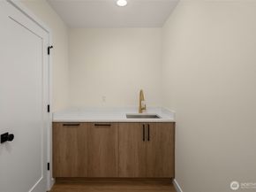 3633 NE 120th Street, Seattle WA 98125