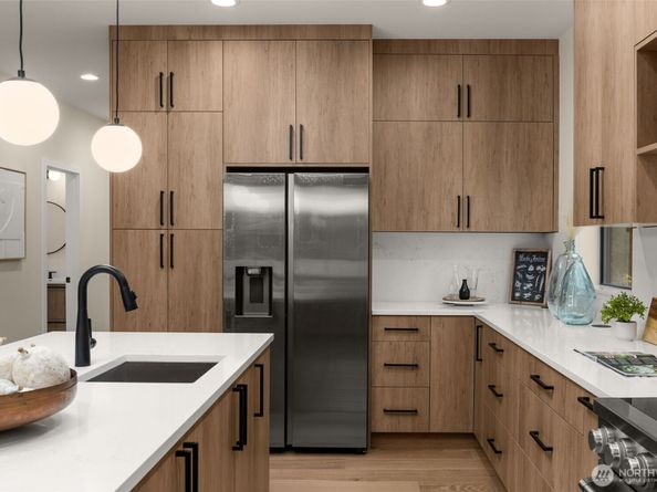 3633 NE 120th Street, Seattle WA 98125