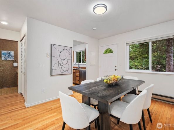 14606 NE 51st Street C7, Bellevue WA 98007