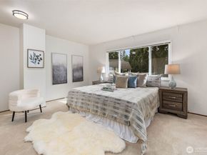 14606 NE 51st Street C7, Bellevue WA 98007