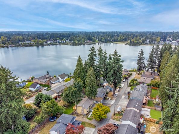 11305 W Ibberson Drive, Everett WA 98208