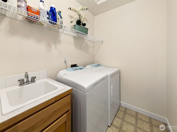 7886 148th Court NE, Redmond WA 98052