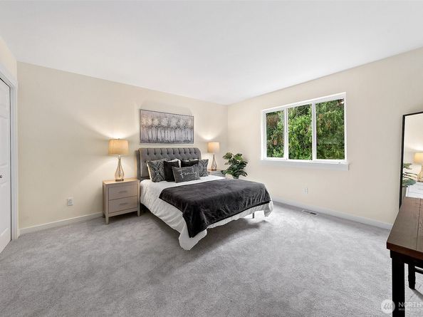 7886 148th Court NE, Redmond WA 98052