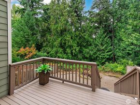 7886 148th Court NE, Redmond WA 98052