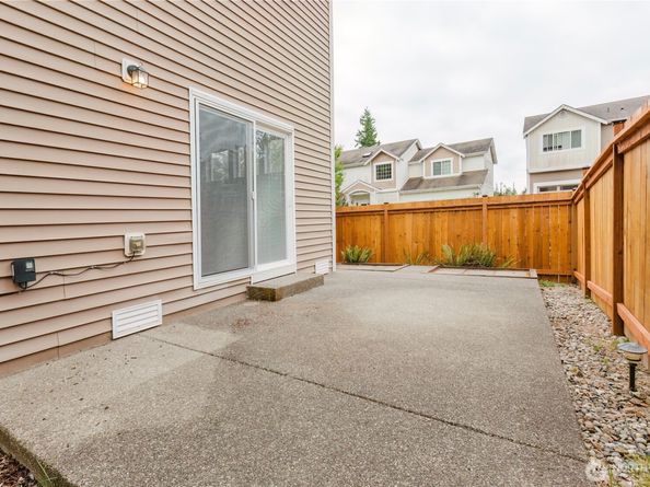 1116 SE Koda Circle, Port Orchard WA 98366