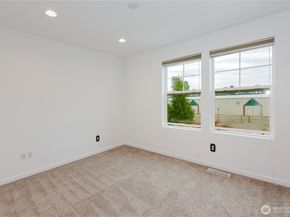 1116 SE Koda Circle, Port Orchard WA 98366