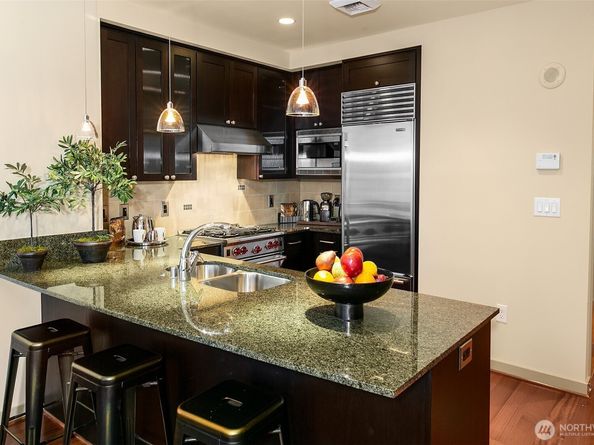 1000 1st Avenue 1903, Seattle WA 98104